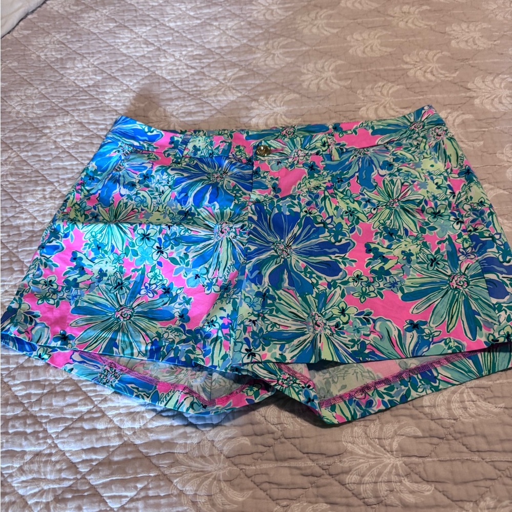 Lilly Pulitzer 5” Callahan Floral Shorts NWT